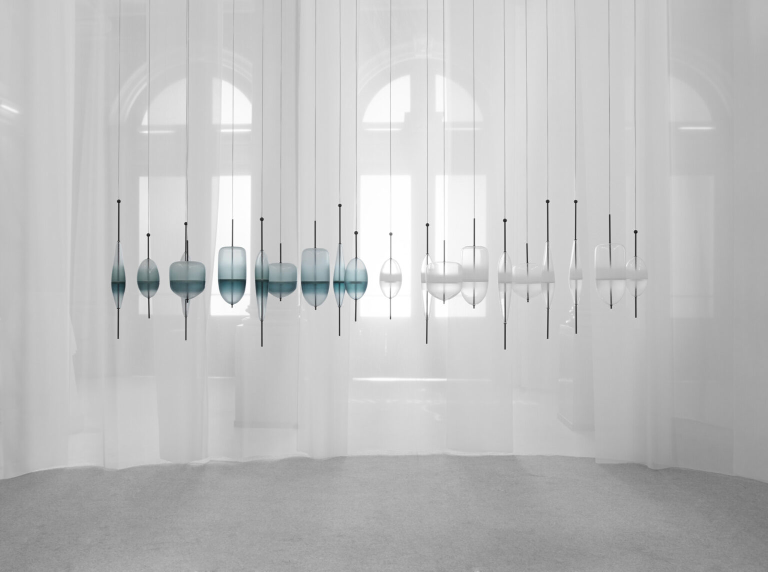 MOVING HORIZON, WonderGlass. Installation by Nao Tamura.