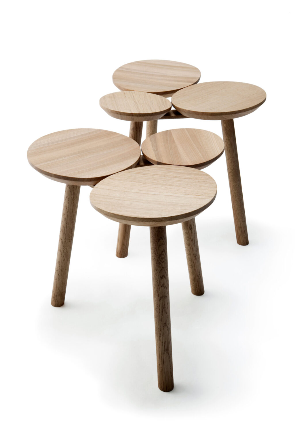 Nao Tamura, NaoTamura, NIKARI, naotamura, nownao, Scandinavian design, stool, design, wood, nature, craftsmanship, ニカリ,finish design, Finland, フィンランド、照明、田村なお、田村奈穂、デザイナー、女性デザイナー、ニューヨーク、コードレス、防水照明, NewYork designer, NYC, Female designer | Two stools, six tops. No two combinations alike.